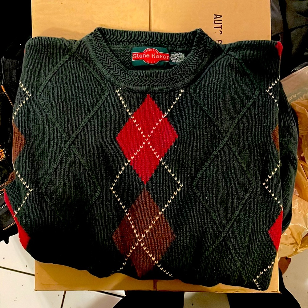 Stone Haven XL NEW SWEATER